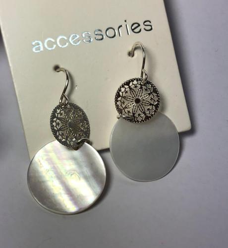 🫧گوشواره برند accessories