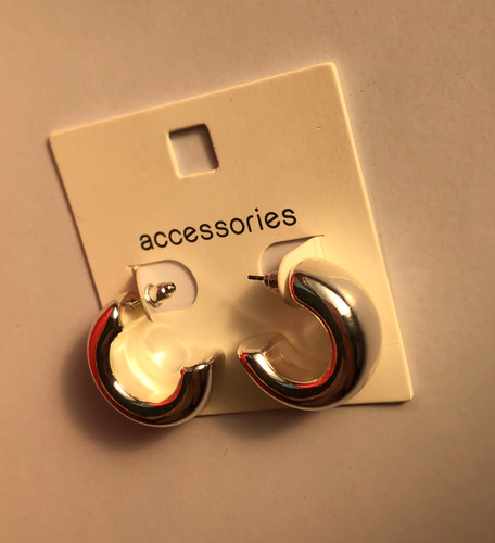 گوشواره دخترانه نقره ای |گوشواره اروپایی رنگ ثابت