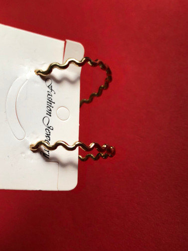 گوشوار میخی حلقه ای | رنگ ثابت|گوشواره پیچ پیچی |گوشواره حلقه ای پیج پیچی