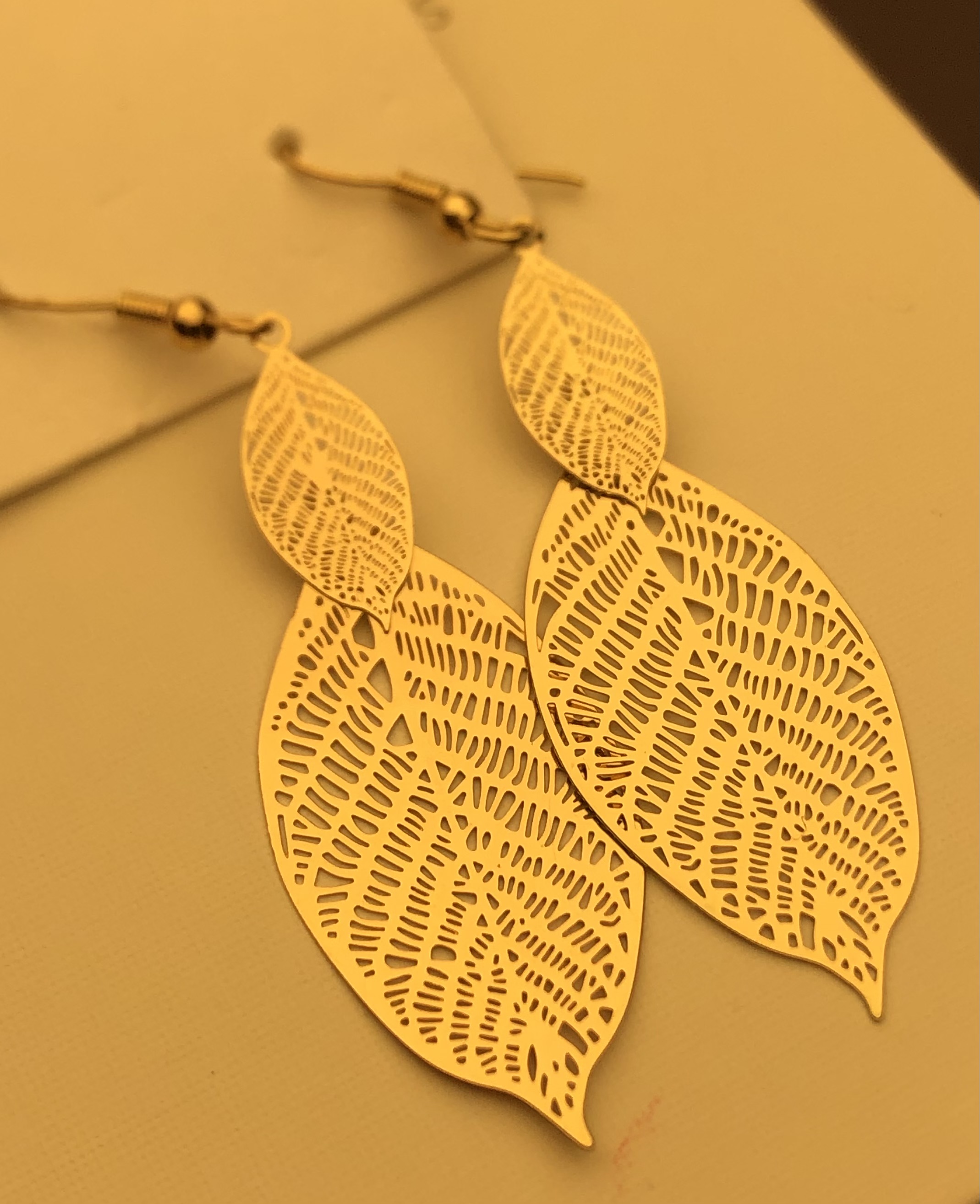 گوشواره برگ طلایی|گوشواره پینترستی|گوشواره ترند|گوشواره آبکاری طلا✨