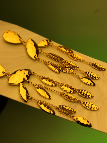 گوشواره آبکاری طلا |اکسسوری مجلسی|گوشواره آویزدار زنجیری|گوشواره ضدحساسیت|گوشواره ترند|گوشواره مجلسی طرح طلا