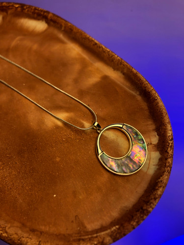 گردنبند رزینی|گردنی موج |گردنبند رولباسی یک ردیفه|رولباسی مجلسی زنانه |اکسسوری پرنسسی|هدیه دخترانه|گردنبند پینترستی