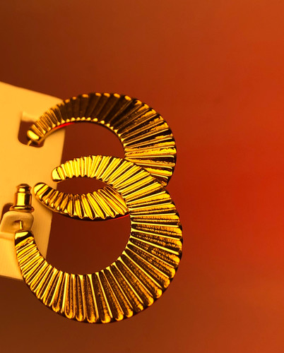 گوشواره یونانی طلایی|گوشواره سلطنتی|گوشواره بادبزنی|گوشواره پینترستی|گوشواره میخی طرح طلا|گوشواره ترندخاص