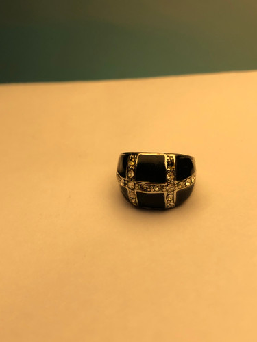 انگشتر رنگ ثابت|انگشتر مشکی نگین دار|انگشتر زنانه مشکی |انگشتر نگین دار مشکی |اکسسوری زنانه|انگشتر خاص